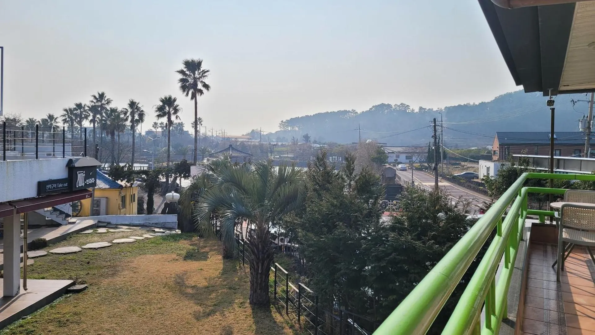 Aewol Yeonhwachon Pension Jeju